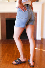 Load image into Gallery viewer, Judy Blue Medium Wash Mid Rise Cut Off Jean Shorts
