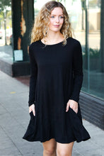 Load image into Gallery viewer, Classic Elegance Black Long Sleeve Shift Knit Dress
