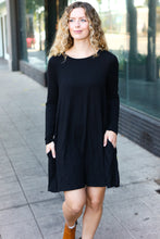 Load image into Gallery viewer, Classic Elegance Black Long Sleeve Shift Knit Dress
