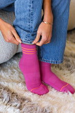 Load image into Gallery viewer, Fuchsia Sporty Ankle Socks
