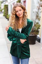 Load image into Gallery viewer, Holiday Stunner Hunter Green Velvet Lapel Blazer
