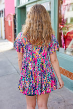 Load image into Gallery viewer, Femme&#39; Fuchsia &amp; Navy Floral Ruffle Hem Tiered Top
