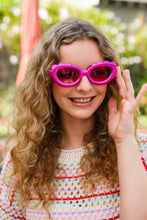 Load image into Gallery viewer, Fuchsia Oval Cat Eye Scalloped Sunglasses
