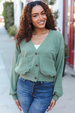 Load image into Gallery viewer, Weekend Ready Green Boyfriend Button Down Cropped Jacket
