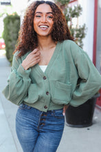 Load image into Gallery viewer, Weekend Ready Green Boyfriend Button Down Cropped Jacket
