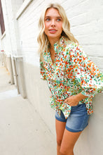Load image into Gallery viewer, Elegant You Ivory &amp; Green Abstract Print Button Loop Notch Neck Top

