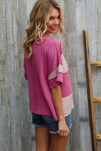 Load image into Gallery viewer, Weekend Ready Fuchsia Floral Wavy Rib Outseam Stitch Pullover
