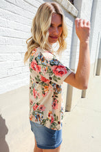 Load image into Gallery viewer, Weekend Ready Taupe Floral Print Short Sleeve Top
