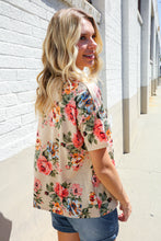 Load image into Gallery viewer, Weekend Ready Taupe Floral Print Short Sleeve Top
