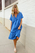Load image into Gallery viewer, Casual Chic Blue Cotton V Neck Pocketed Midi Tunic
