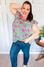 Load image into Gallery viewer, Sassy Green &amp; Fuchsia Floral Ruffle Short Sleeve Yoke Top
