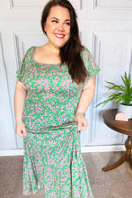 Load image into Gallery viewer, Perfectly You Green Ditzy Floral Fit &amp; Flare Maxi Dress
