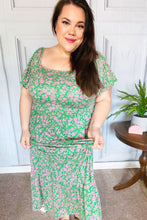 Load image into Gallery viewer, Perfectly You Green Ditzy Floral Fit &amp; Flare Maxi Dress
