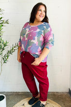 Load image into Gallery viewer, Beautiful You Magenta Floral Vintage Two Tone Knit Top
