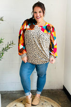 Load image into Gallery viewer, Rust &amp; Khaki Geometric Animal Print Color Block Bubble Sleeve Top
