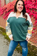 Load image into Gallery viewer, Fall For You Hunter Green Plaid Color Block Collared Terry Top
